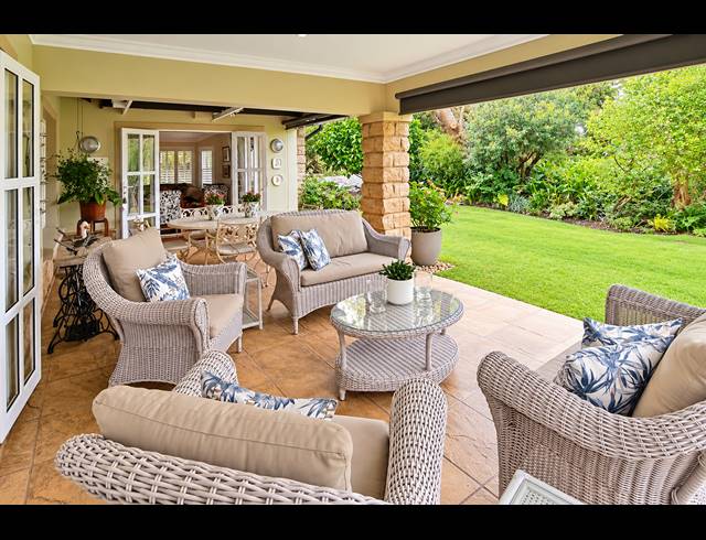 2 BEDROOM RETIREMENT UNIT FOR SALE IN WATERFALL HILLS MATURE LIFESTYLE ESTATE